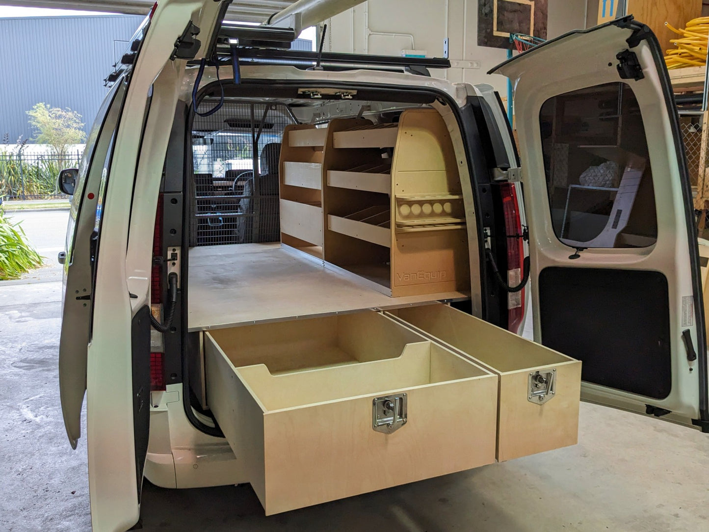 Van Drawers - False Floor with Drawers